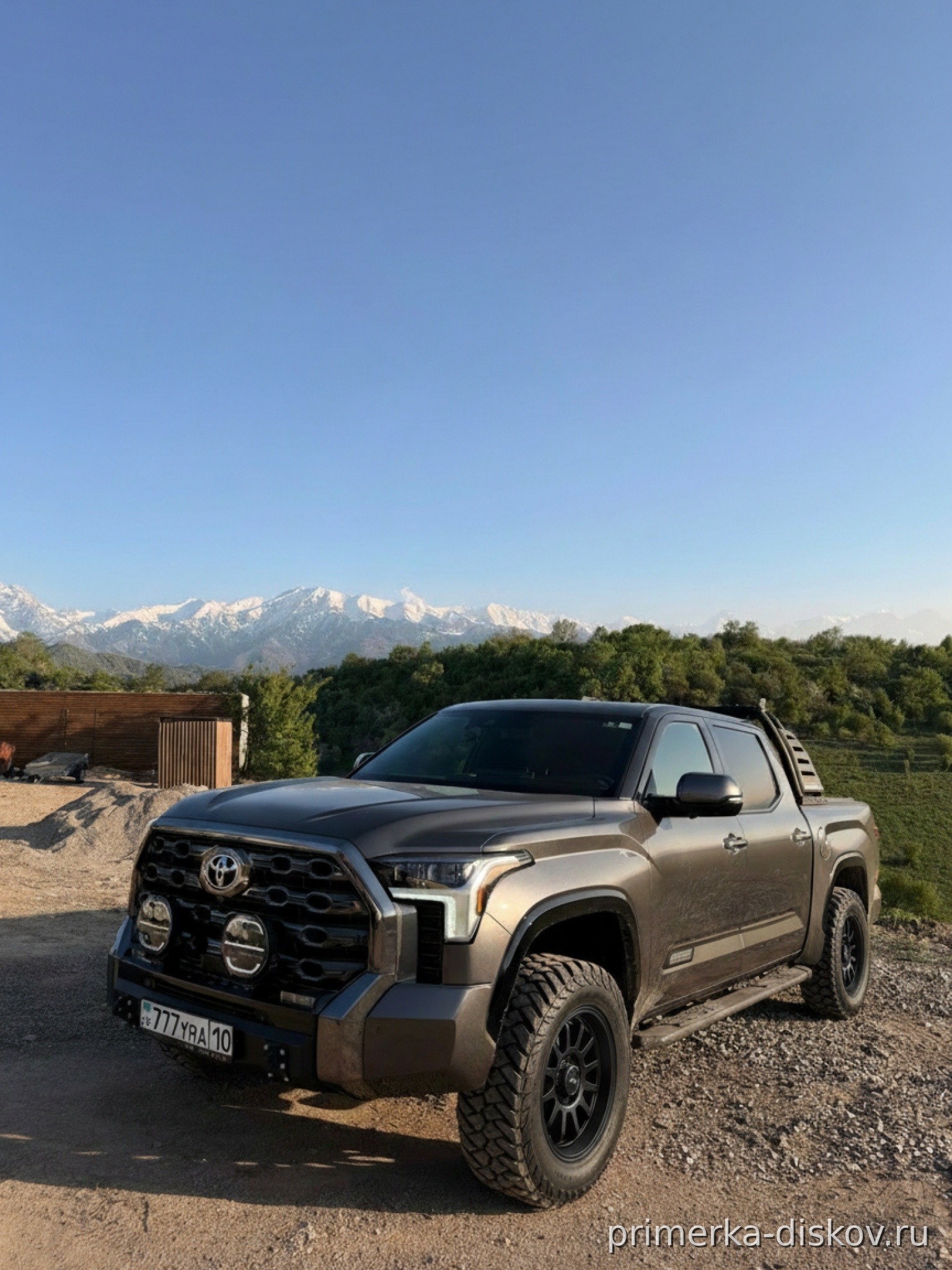 Примерка дисков на TOYOTA Tundra