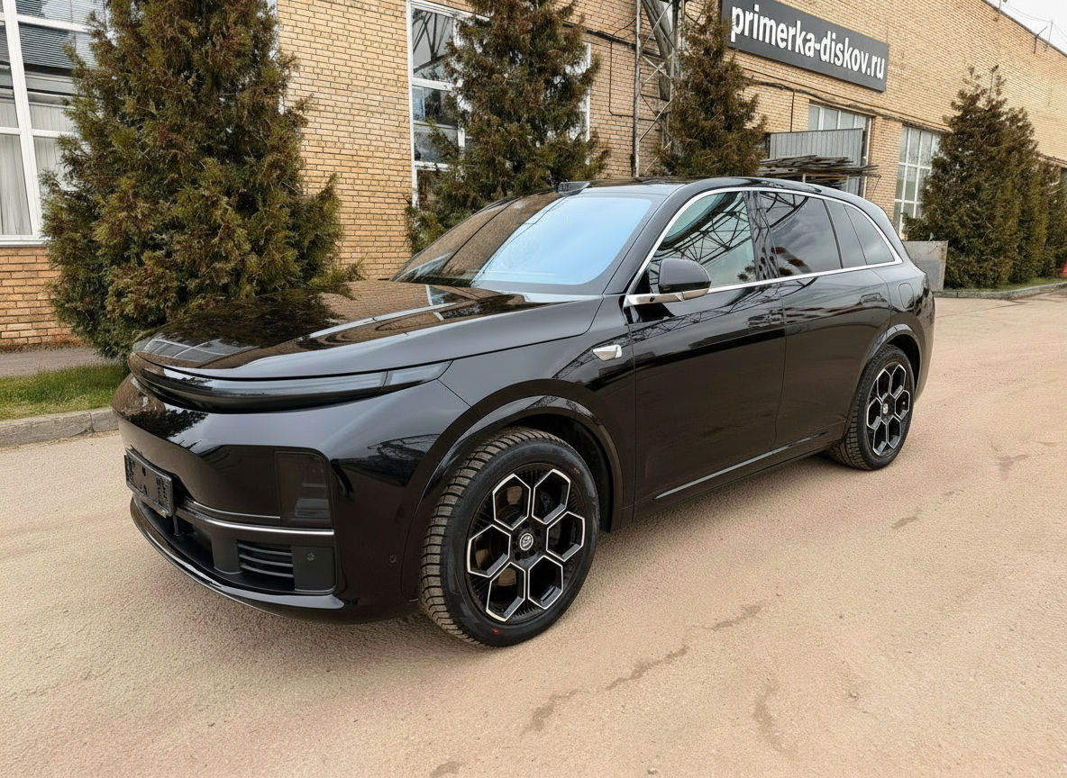 Примерка дисков на NIO ES8 SUV 2018-2023