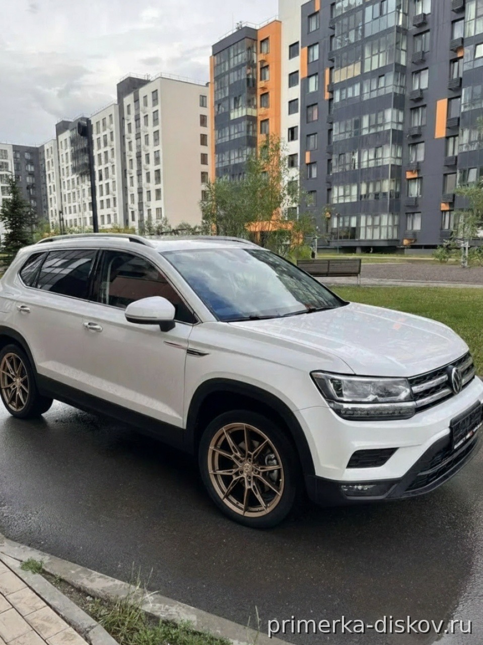 Примерка дисков на VOLKSWAGEN T-Cross SUV 2018-2026