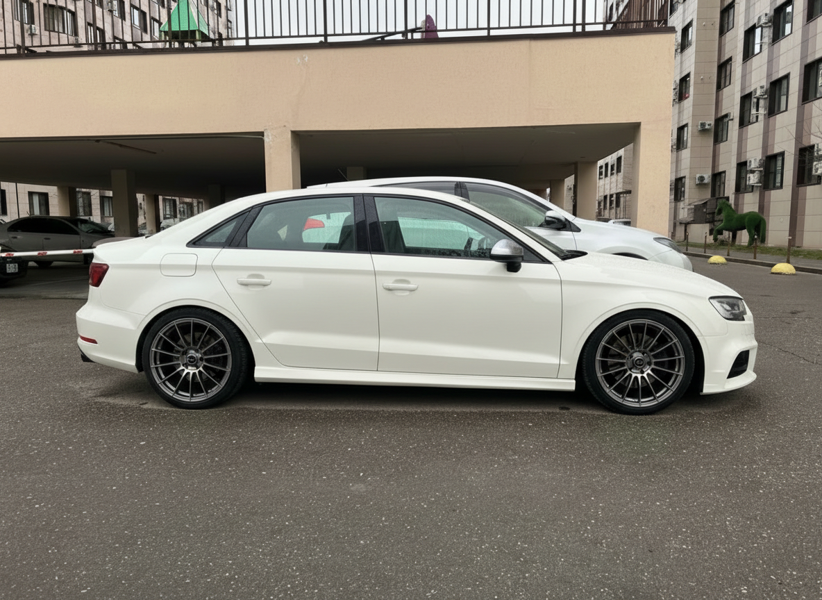 Примерка дисков на AUDI RS3 II (8V) Sportback 2015-2016