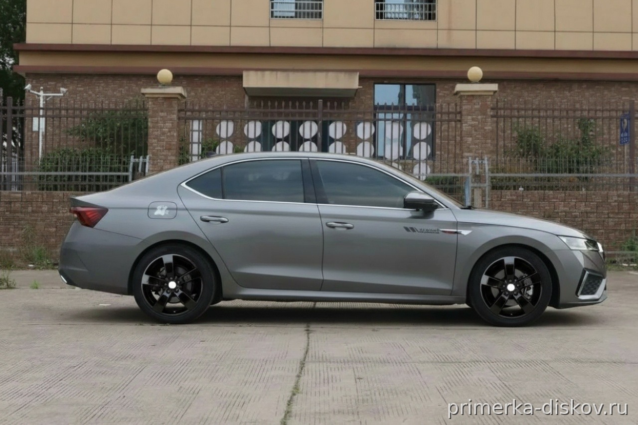 Примерка дисков на SKODA Octavia IV (A8) Liftback 2020-2026