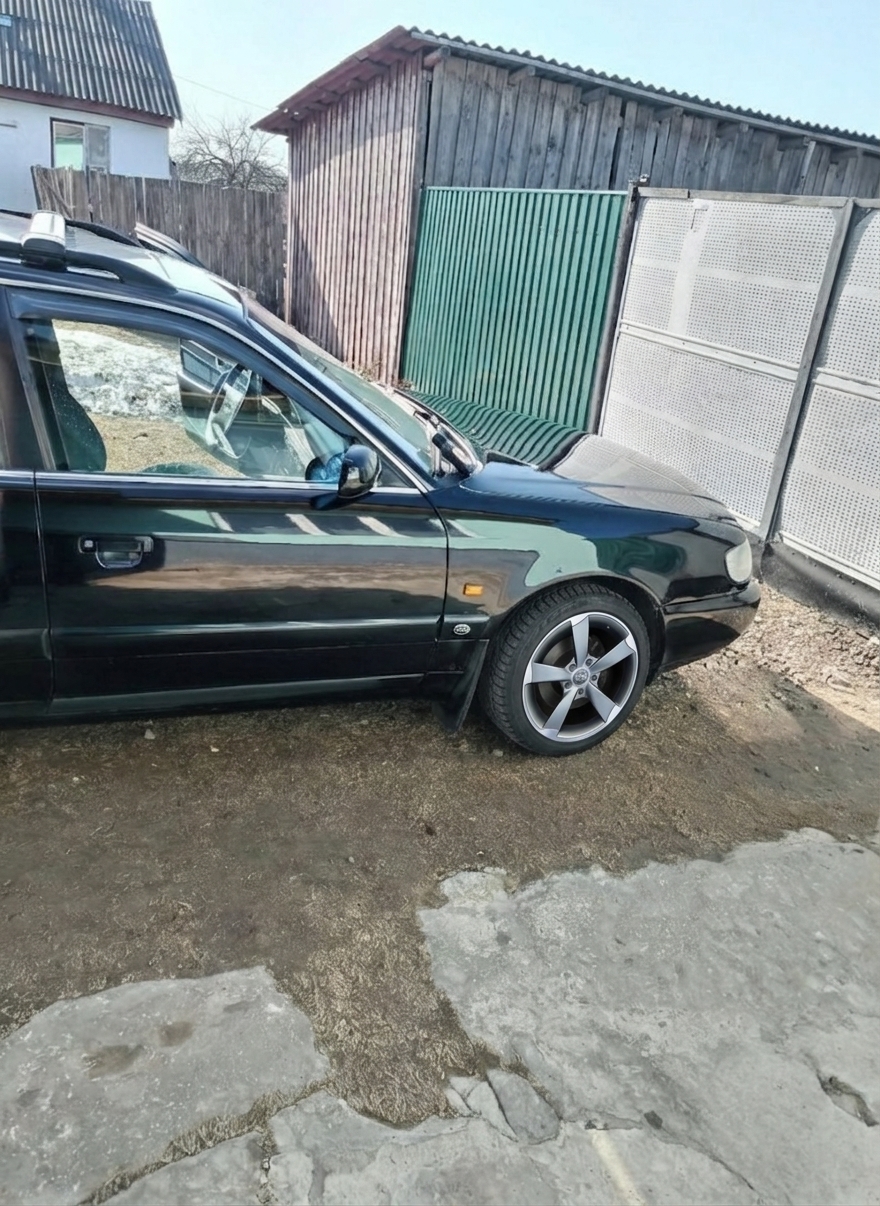 Примерка дисков на AUDI A6 I (C4) Sedan 1994-1997