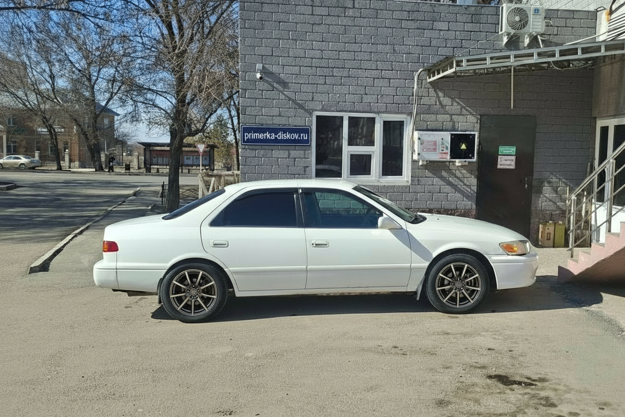 Примерка дисков на TOYOTA Camry XV20 Sedan 1996-2001
