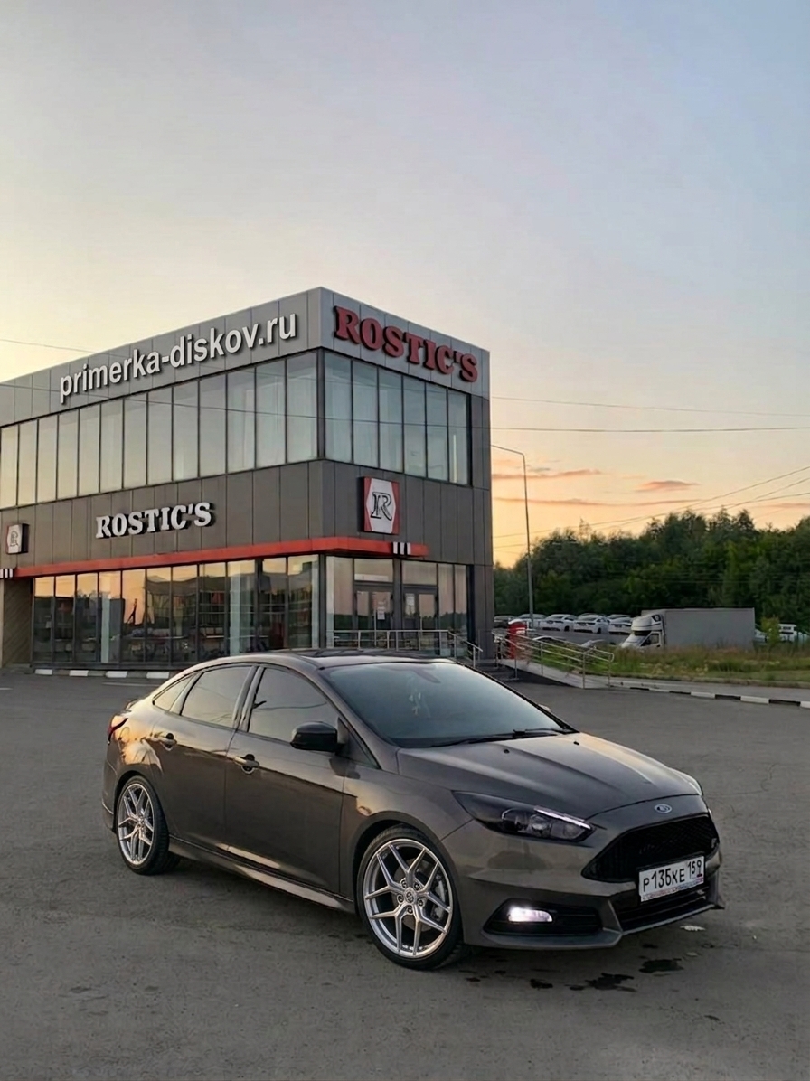 Примерка дисков на FORD Focus III/Restyling Sedan 2015-2019
