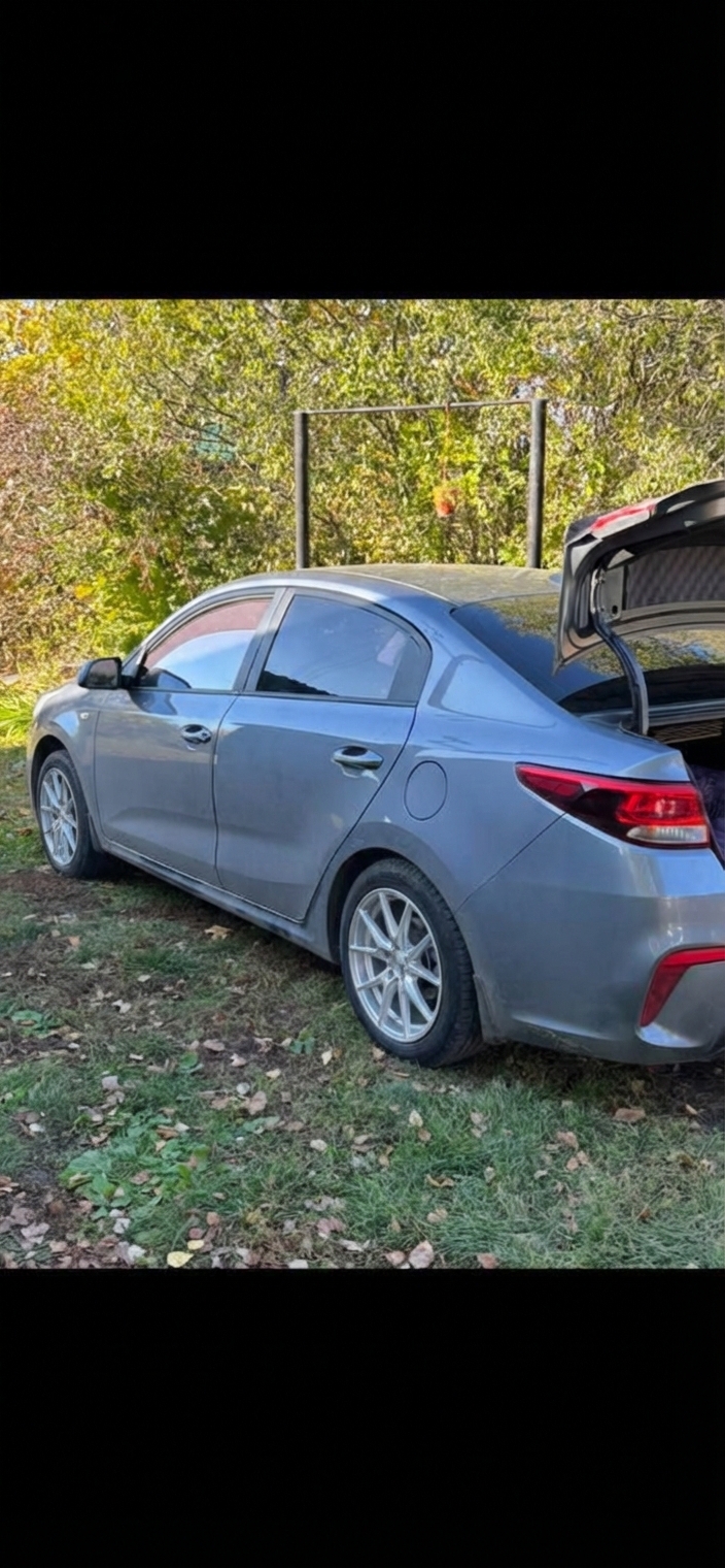 Примерка дисков на KIA Rio III (QB) Sedan 2011-2017