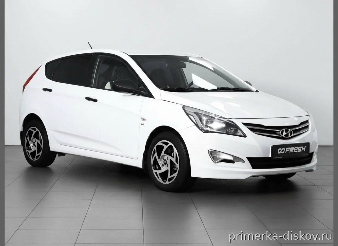 Примерка дисков на HYUNDAI Solaris I (RB) Hatchback 2010-2017