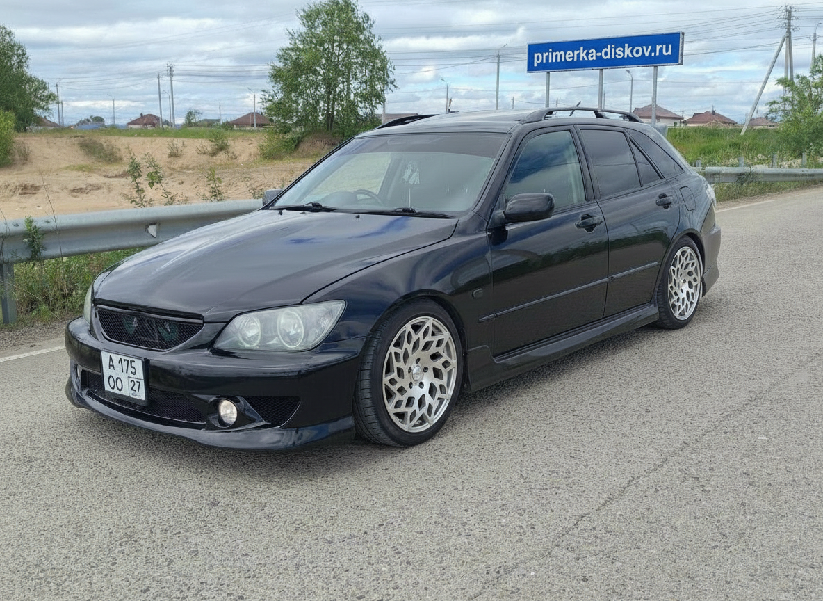 Примерка дисков на LEXUS IS XE10 Wagon 2001-2005
