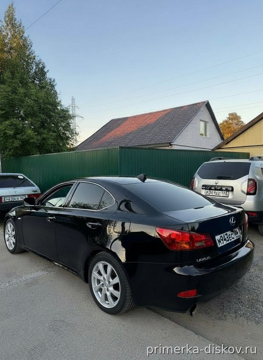 Примерка дисков на LEXUS IS XE20 Sedan 2005-2013
