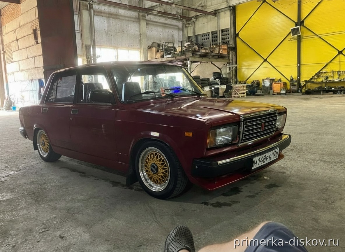 Примерка дисков на LADA (ВАЗ) 2107 Sedan 1982-2013
