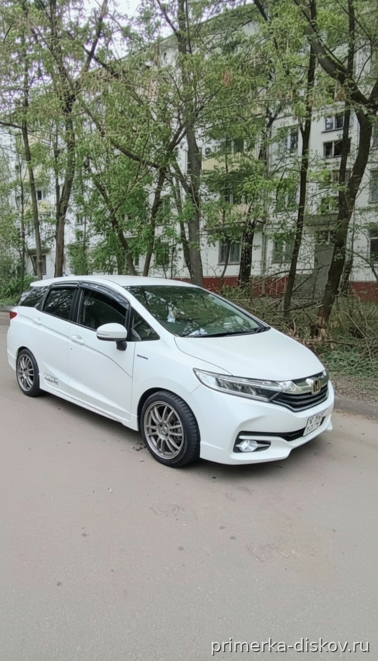 Примерка дисков на HONDA Shuttle Wagon 2015-2022