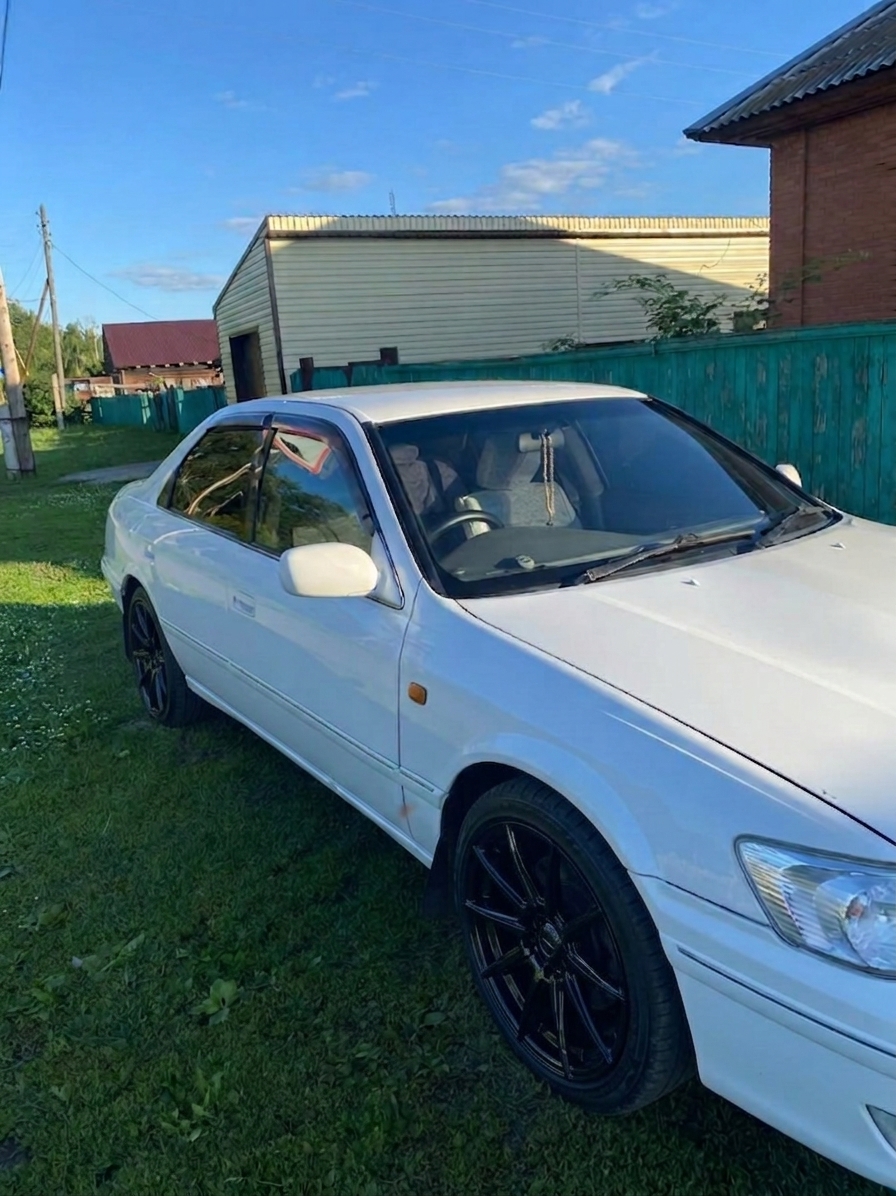 Примерка дисков на TOYOTA Camry XV20 Sedan 1996-2001